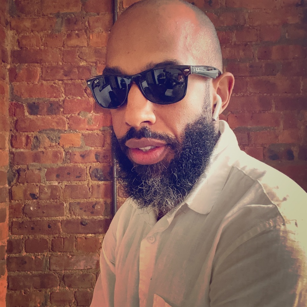 Tortoise shell Ray ban wayfarers